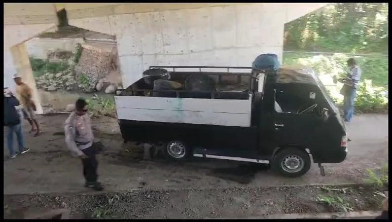 Buang Limbah di Bawah Jembatan Tol Boyolali, Sopir dan Kernet Nyaris Dihajar Warga