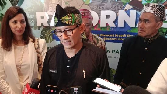 Asyik! Kemenparekraf Siapkan Paket Destinasi Wisata untuk Penerbangan dari Bandara Kertajati
