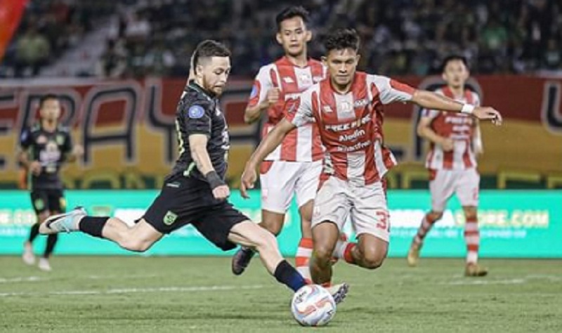 Hasil Liga 1: Persebaya Ditahan Persis, Diwarnai Gol Kontroversial