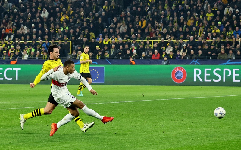 Hasil Lengkap Liga Champions Pagi Tadi: PSG Lolos 16 Besar, Man City Menang Susah Payah