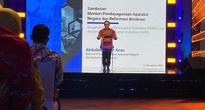 Bangga Wisata di Indonesia, MenPAN RB Azwar Anas Targetkan 1,5 Miliar Wisnus pada 2025