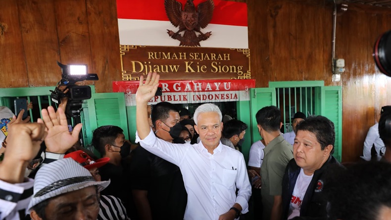 Sambangi Rumah Pengasingan Soekarno di Karawang, Ganjar Ajak Masyarakat Tak Lupakan Sejarah