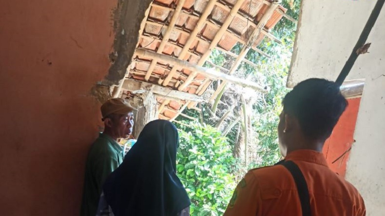 Bangunan Rusak di Bogor akibat Gempa Sukabumi M4,6 Bertambah Jadi 301 Rumah