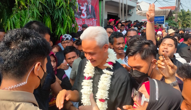 Capres Ganjar Resmikan Kantor DPP Laskar Ganjar Pranowo di Bekasi
