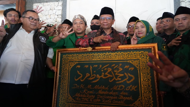 Pompa Semangat Kader Kakbah, Mahfud MD Imbau PPP Jabar Teladani Thariq Bin Ziyad