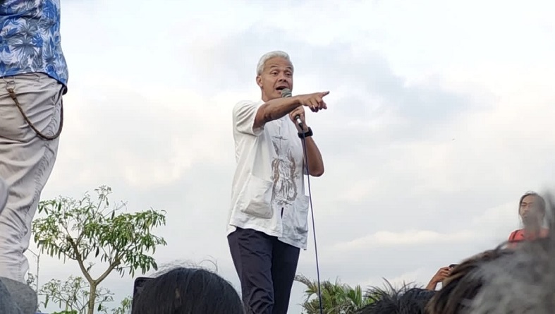 Ganjar Pranowo Minta Tim Pemenangan hingga Relawan Awasi Proses Pemungutan Suara Pemilu 2024