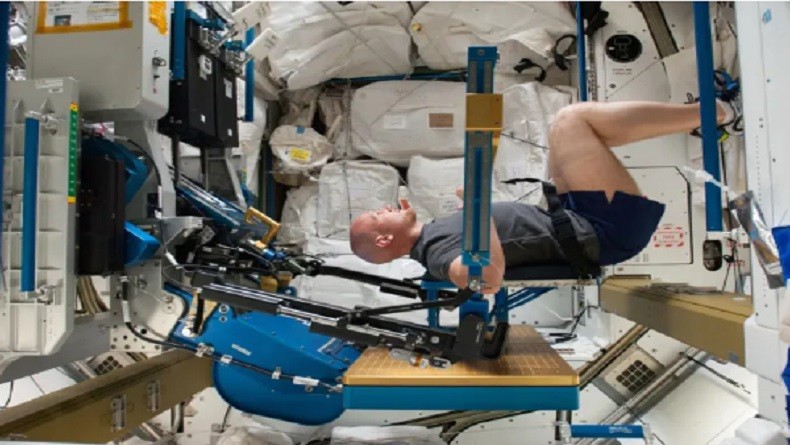 Mengintip 3 Alat Olahraga Astronot di Luar Angkasa, Mirip yang Ada di Bumi