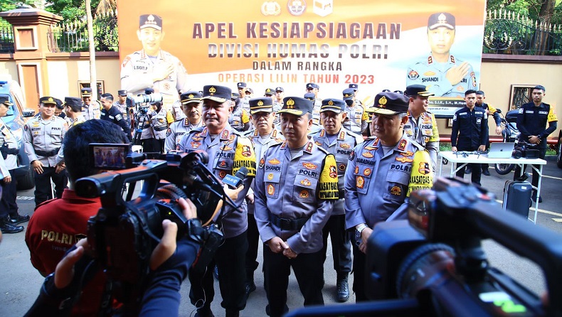 Polri Kerahkan 129.923 Personel Kawal Libur Nataru