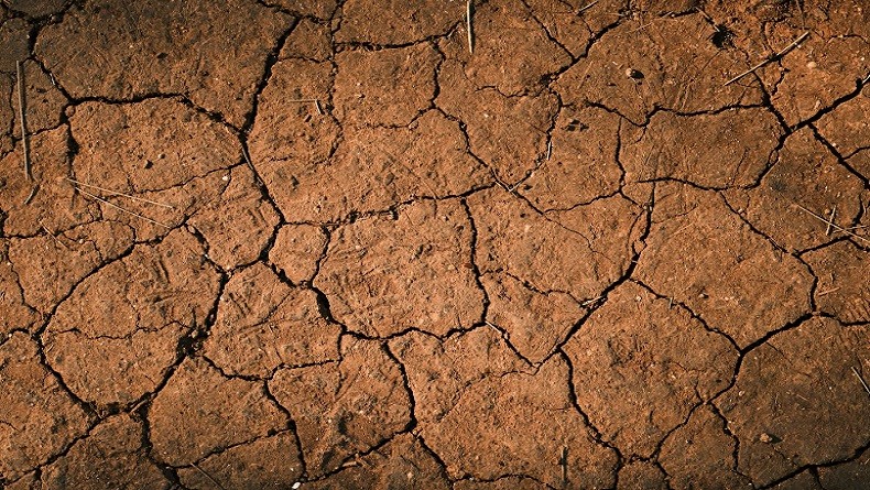 Musim Hujan Malah Panas, Ini Penjelasan Sainsnya