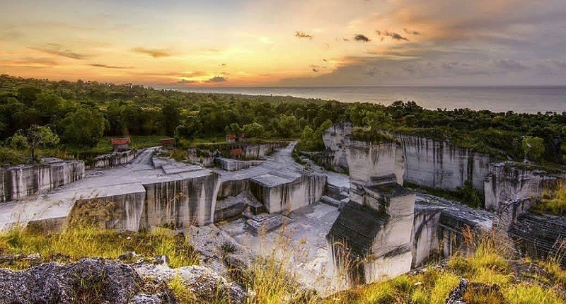 Unik, Sumenep Punya Pemandangan Cantik Bukit Kapur Suasananya seperti di Luar Negeri 