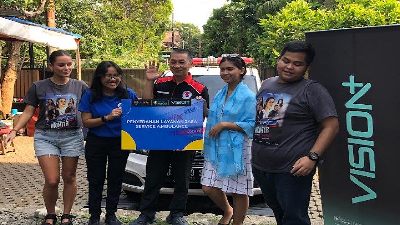 Vision+ dan Otoklix Bagikan Voucher Perawatan Mobil Ambulans Gratis