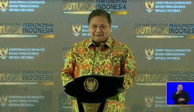 Menko Airlangga Ibaratkan Pertumbuhan Ekonomi Bak Mendaki Gunung: Tantangan Semakin Berat