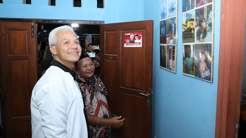 Ganjar Nginap Lagi di Rumah Warga Solo, Tukang Jamu: Pemimpin yang Baik dan Berwibawa