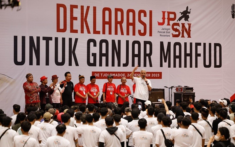 Didukung Ribuan Pesilat, Ganjar Dorong Regenerasi Atlet Pencak Silat 