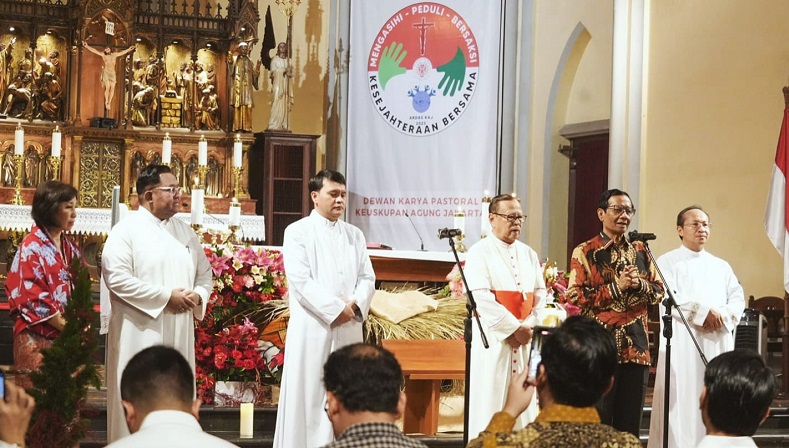 Natal 2023, Mahfud MD Ingin Pastikan Umat Kristiani Beribadat dengan Aman