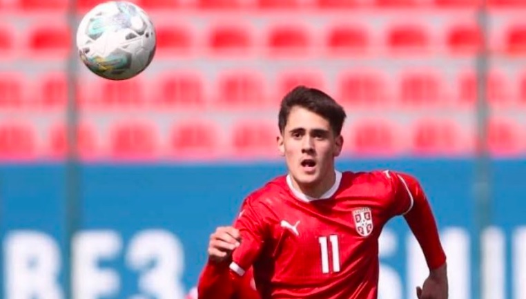 Telikung Man City, AC Milan Segera Dapatkan Bintang Muda Serbia Ini Gratis