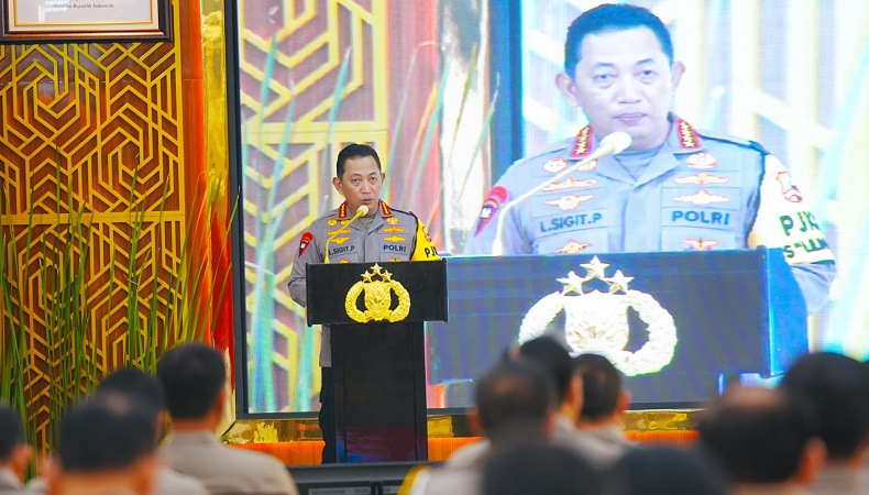 Kapolri Minta Maaf Kinerja Polri Tahun 2023 Belum Sempurna