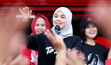 Kisah Siti Atikoh: Istri Capres Ganjar Pranowo Tulus Berjuang dan Saling Melengkapi