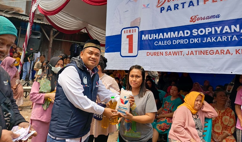 Gelar Bazar Murah, Caleg Perindo Sopiyan: Ini Kepedulian untuk Rakyat Kecil