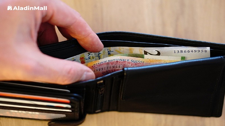 5 Cara Hemat Uang Belanja, Liburan Tahun Baru Seru dan Nggak Boncos