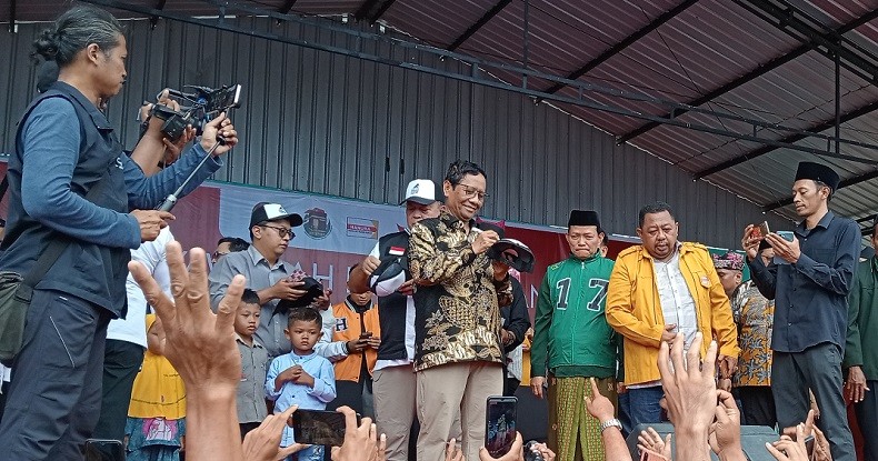 Mahfud MD Hadiri Musyawarah Kebangsaan dengan Nelayan dan Petani di Banyuwangi 