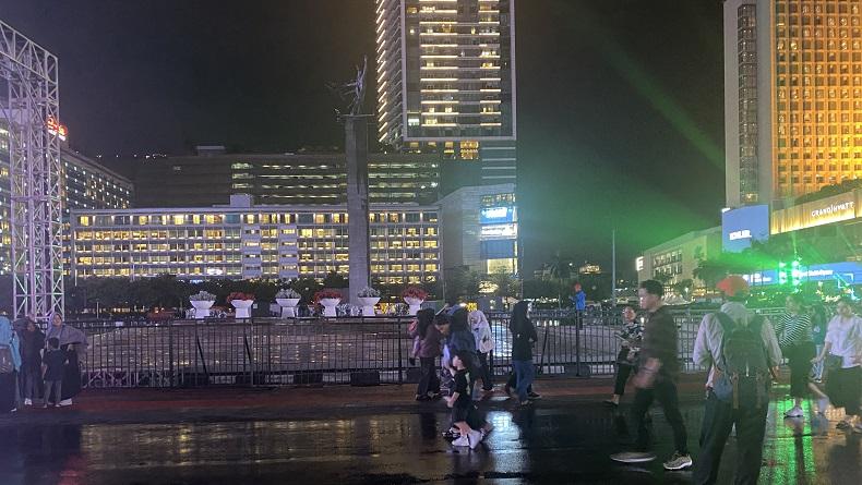 Car Free Night Malam Tahun Baru 2024, Warga Mulai Padati Kawasan Bundaran HI