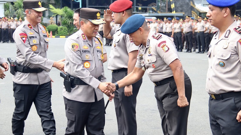 Jelang Tahun Baru 2024, 2.627 Personel Polda Metro Naik Pangkat