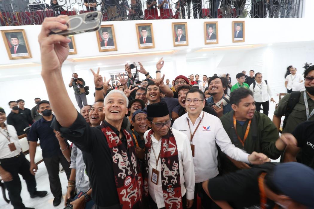 HT: Terima Kasih 2023, Selamat Tahun Baru 2024