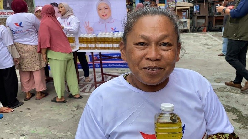 Caleg Dapil 1 DKI Perindo Gelar Sosialisasi dan Bazar Tebus Murah, Warga Johar Baru Akui Sangat Terbantu