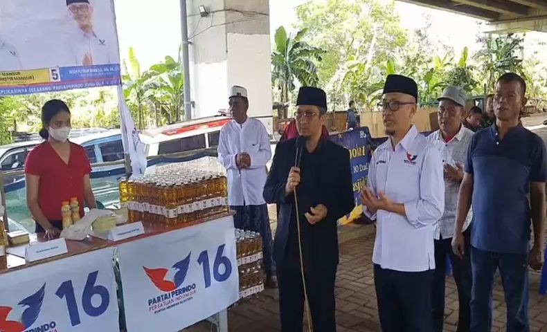 Bantuan Ambulans Bukti Aksi Nyata Partai Perindo kepada Warga Cipinang Melayu 