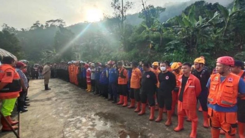 Tanah Longsor di Subang, BNPB: 2 Orang Tewas, 11 Luka-Luka dan 80 Jiwa Mengungsi