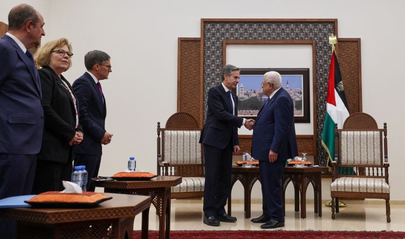 Presiden Abbas kepada Menlu AS: Gaza Tetap Bagian Palestina Setelah Perang!