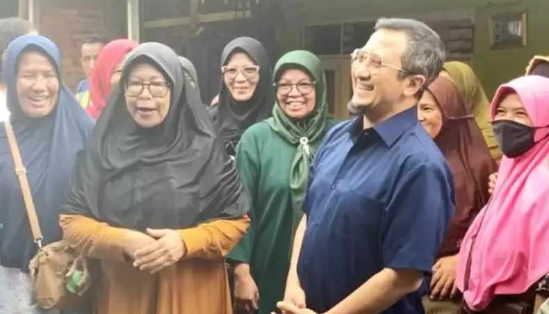 Caleg Perindo Ustaz Yusuf Mansur Akan Terus Gelar Bazar Murah: Masyarakat Terbantu