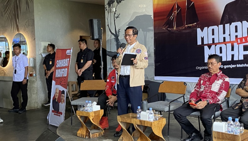 Mahfud MD Ingatkan Relawan Tak Saling Bermusuhan dengan Pendukung Paslon Lain