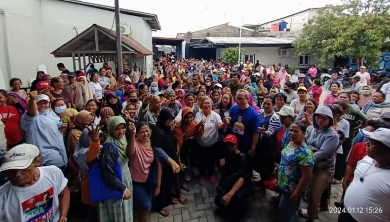 Warga Kampung Tanah Merah Dukung Caleg Partai Perindo Alamsa dan Albert Mamahit Menang Pemilu 2024