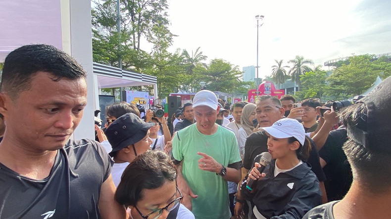 Ganjar soal Isu Koalisi dengan Kubu Anies di Putaran Kedua: Sabar
