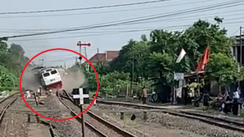 14 Perjalanan Kereta Commuter Line Terdampak Imbas KA Pandalungan Anjlok