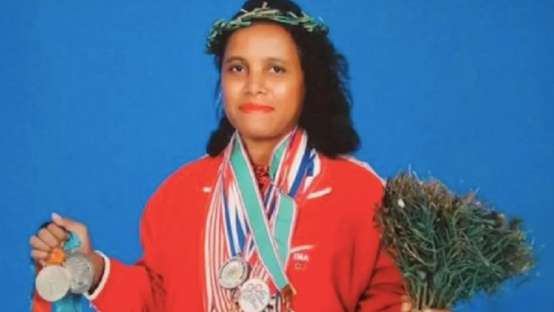 Presiden Jokowi Berduka Legenda Angkat Besi Lisa Rumbewas Berpulang