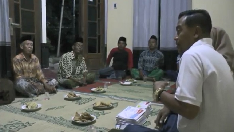 Peduli Kepentingan Warga, Caleg Perindo Benny Setiyono Bantu Pembangunan Pagar Makam di Kendal