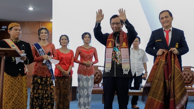 Mahfud MD Tak Siapkan Strategi Jelang Debat Cawapres, Siap Ditanya Apa Saja