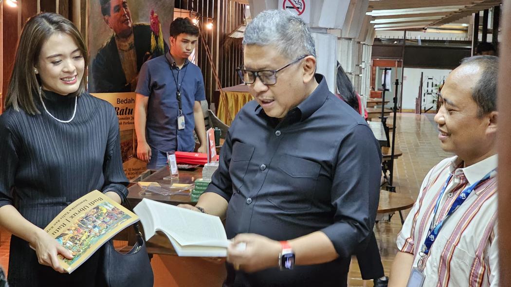 Sekjen PDIP Tegaskan Penindasan kepada Wong Cilik Tak Akan Berhasil