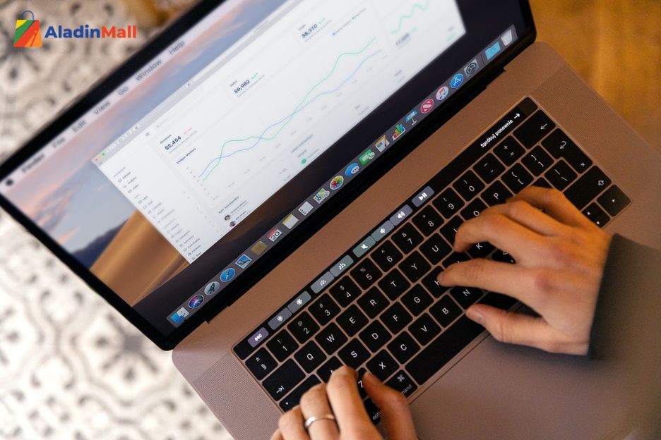 Cara Merawat Laptop Tanpa Keluar Banyak Uang, Bersihkan Secara Berkala