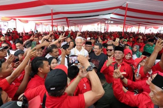 Ganjar Respons Maruarar Sirait Mundur dari PDIP, Sudah Duga akan Dukung Jokowi