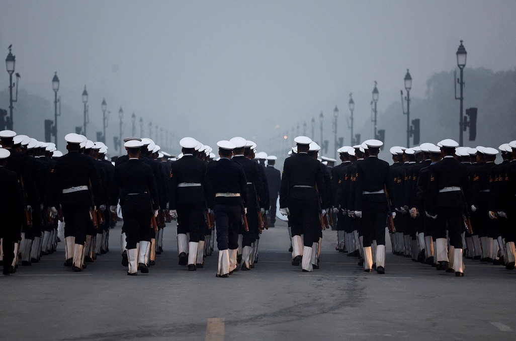 Kabut Tebal di India Bikin Ratusan Penerbangan Terganggu, Jarak Pandang Cuma 50 Meter