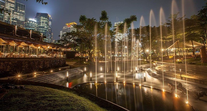 5 Tempat Ngedate di Jakarta Selatan, Bisa Belanja di Pasar Santa hingga Jelajahi Hutan Kota