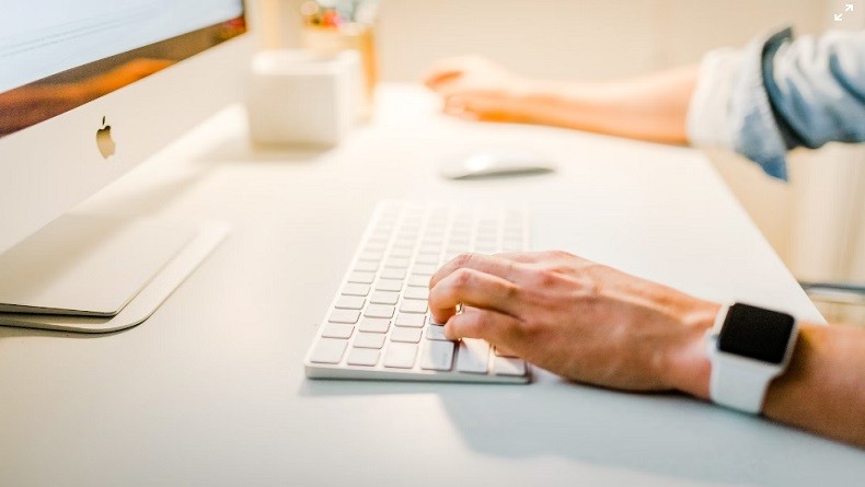 Cara Melihat Tweet Lama Tanpa Scroll, Cuma Butuh Ini