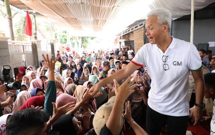 Dukung Perajin Batik Lokal, Ganjar Pranowo Bakal Kaji Pembatasan Impor Batik Tiongkok