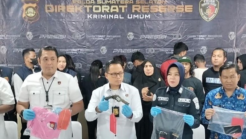 Terungkap, Motif 2 Gadis di Palembang Duel Pakai Celurit gegara Saling Ejek di Medsos
