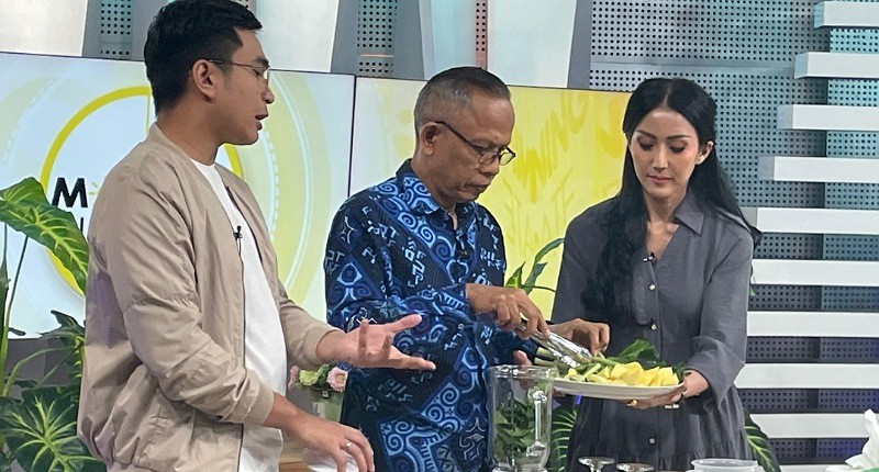 Atasi Masalah Perut Buncit dengan Green Juice hanya di Morning Update