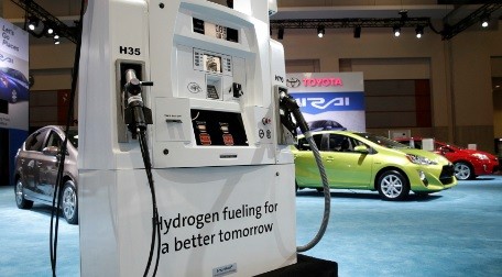 Era Mobil Listrik, Toyota Global Pilih Kembangkan Berbagai Jenis Mesin